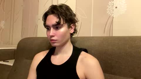 Snapshot of faustfrost chatting on December 3, 12:47 pm Faust online show from December 3, 12:47 pm