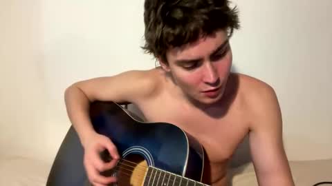 Snapshot of faustfrost chatting on December 16, 5:45 am Faust online show from December 16, 5:45 am