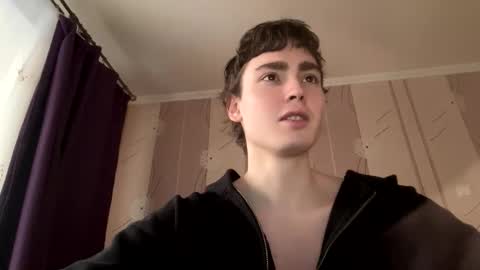 Snapshot of faustfrost chatting on January 12, 1:16 pm Faust online show from January 12, 1:16 pm