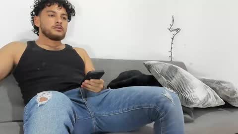 Snapshot of favid95 chatting on February 2, 7:30 am favid95 online show from February 2, 7:30 am