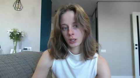 favoriteyour online show from February 23, 11:51 am