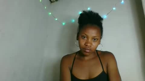 fayence09 online show from November 1, 10:12 pm