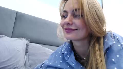 fayko21 online show from September 25, 6:33 pm