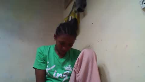 fazila online show from October 12, 8:41 pm