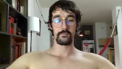 Snapshot of fazzbinderx chatting on November 27, 4:47 am fazzbinder online show from November 27, 4:47 am