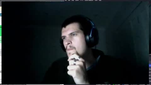 Snapshot of fear_inoculum chatting on December 15, 10:47 pm Fear online show from December 15, 10:47 pm