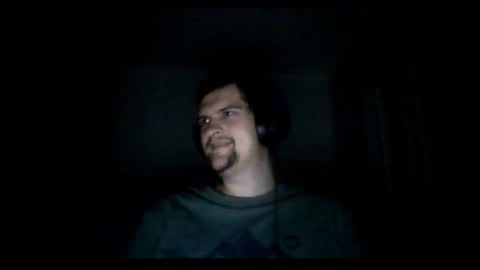 Snapshot of fear_inoculum chatting on February 13, 6:27 pm Fear online show from February 13, 6:27 pm