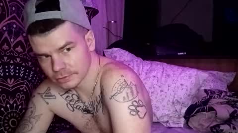 Snapshot of feathersngb32 chatting on October 24, 11:50 am feathersngb32 online show from October 24, 11:50 am