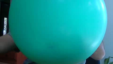 Snapshot of fedeglobos chatting on October 18, 5:25 pm fedeGLOBOS online show from October 18, 5:25 pm