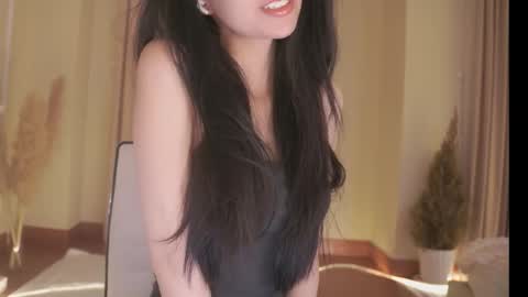 feel_me_00 online show from October 23, 11:03 pm