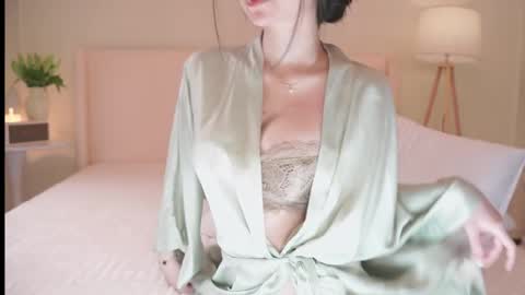 feel_me_00 online show from January 11, 11:32 pm