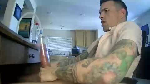 Snapshot of feelgoodfilth chatting on March 2, 9:21 pm feelgoodfilth online show from March 2, 9:21 pm