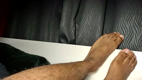 feetofmau online show from November 19, 7:19 am