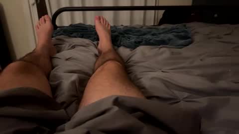 FEETOMINES online show from December 18, 3:45 am