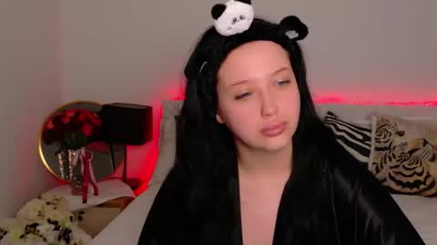 Snapshot of felicia_herceg chatting on November 2, 5:48 pm Felicia Herceg online show from November 2, 5:48 pm