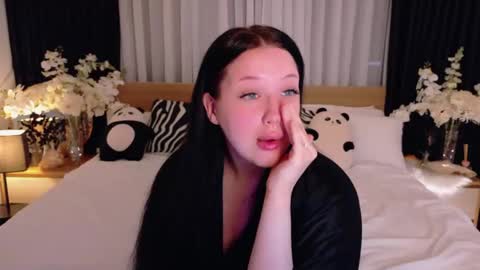 Snapshot of felicia_herceg chatting on November 13, 7:46 pm Felicia Herceg online show from November 13, 7:46 pm