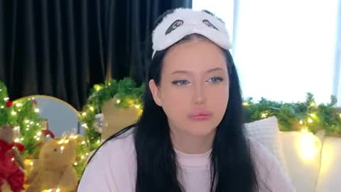 Snapshot of felicia_herceg chatting on December 13, 11:32 pm Felicia Herceg online show from December 13, 11:32 pm