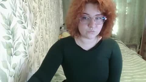 felicity_play online show from March 24, 5:45 am