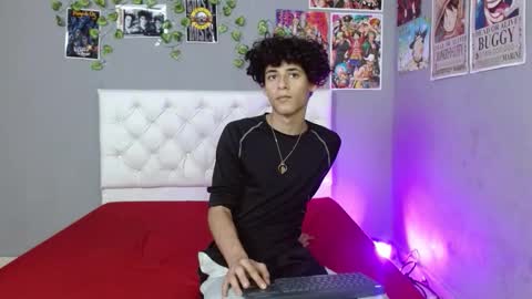 felimpluzz online show from November 25, 4:51 pm