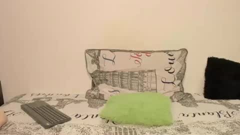 felina_ardiente online show from March 26, 11:49 am