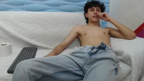 Felipe Browns online show from December 1, 4:29 pm