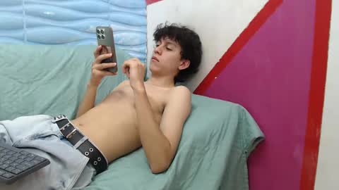 Felipe Browns online show from December 15, 1:54 pm