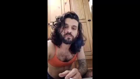 Snapshot of felipebh385495 chatting on May 29, 2:42 am felipebh385495 online show from May 29, 2:42 am
