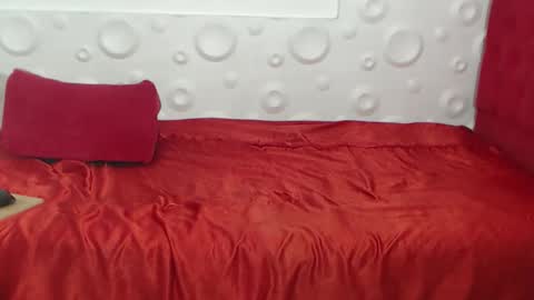 Snapshot of felipecams chatting on October 28, 2:59 am andres felipe benitez online show from October 28, 2:59 am