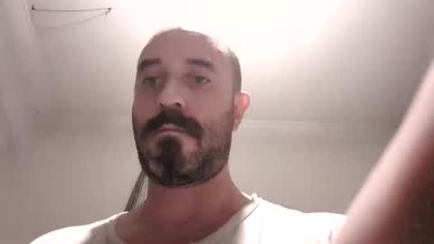 Snapshot of felipesmg2 chatting on February 24, 5:27 am felipesmg2 online show from February 24, 5:27 am