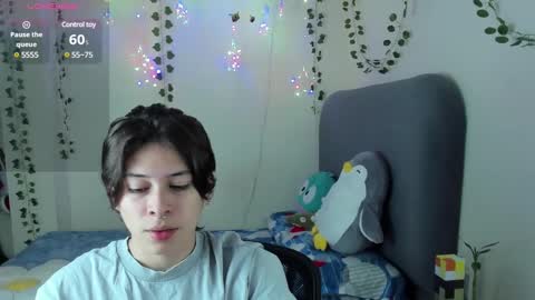 Snapshot of felix_leex chatting on December 28, 7:11 pm Felix leex online show from December 28, 7:11 pm