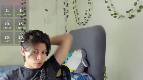 Snapshot of felix_leex chatting on February 2, 7:57 pm Felix leex online show from February 2, 7:57 pm