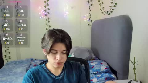 Snapshot of felix_leex chatting on February 15, 10:52 pm Felix leex online show from February 15, 10:52 pm