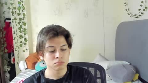 Snapshot of felix_leex chatting on September 12, 7:03 pm Felix leex online show from September 12, 7:03 pm