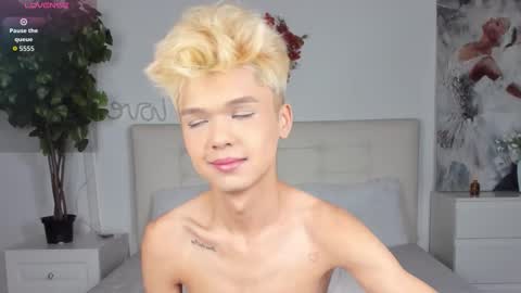 Felix online show from November 26, 8:10 pm