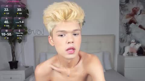 Felix online show from December 5, 6:26 pm