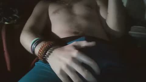 Snapshot of felixflys69 chatting on November 21, 10:52 pm felixflys69 online show from November 21, 10:52 pm