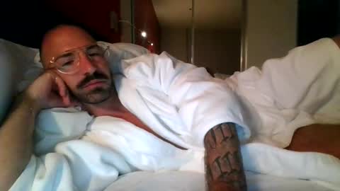 Snapshot of felixgagnon9540 chatting on October 26, 12:05 am felixgagnon9540 online show from October 26, 12:05 am