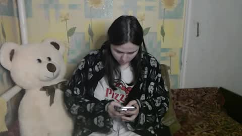 Snapshot of felvivalkitty chatting on November 4, 9:52 am Seva online show from November 4, 9:52 am