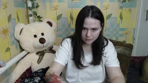 Snapshot of felvivalkitty chatting on November 14, 8:51 pm Seva online show from November 14, 8:51 pm