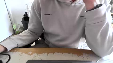 fem_alice_louis_dom online show from April 7, 11:32 am