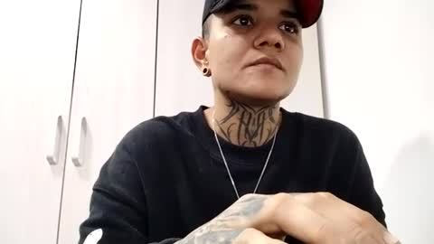 Snapshot of femboy666sixx_ chatting on July 28, 6:53 pm GABY666 online show from July 28, 6:53 pm
