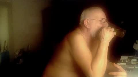 Snapshot of femdom_sub chatting on October 26, 4:40 am femdom_sub online show from October 26, 4:40 am