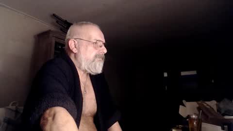 Snapshot of femdom_sub chatting on November 19, 7:36 pm femdom_sub online show from November 19, 7:36 pm