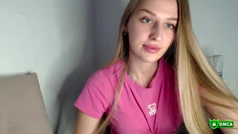 Femke online show from September 26, 7:18 pm