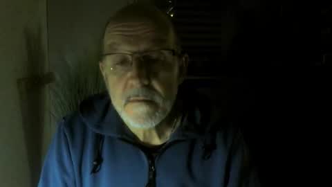 Snapshot of femtiotalet chatting on November 15, 10:15 pm femtiotalet online show from November 15, 10:15 pm