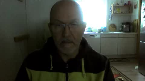Snapshot of femtiotalet chatting on December 22, 12:57 pm femtiotalet online show from December 22, 12:57 pm