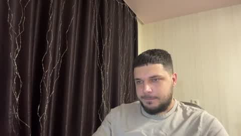Snapshot of femyx chatting on July 1, 8:41 pm Vlad online show from July 1, 8:41 pm
