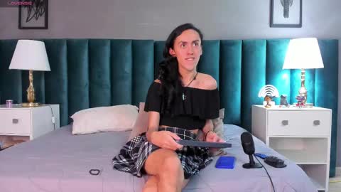 Snapshot of fenix_karoll chatting on February 28, 5:15 pm Karol online show from February 28, 5:15 pm