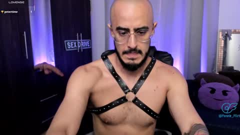 Fenrir Flirt online show from September 11, 1:33 pm