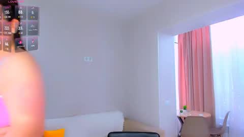 Regi online show from April 11, 7:35 am